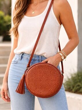 Woven Round Crossbody Bag in Brown